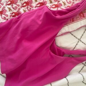 Sonic Pink Lululemon Align Too